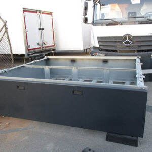 PUERTA PORTAP.SEMICERRAD.APER.INF.GALV.BLANCA-GRIS